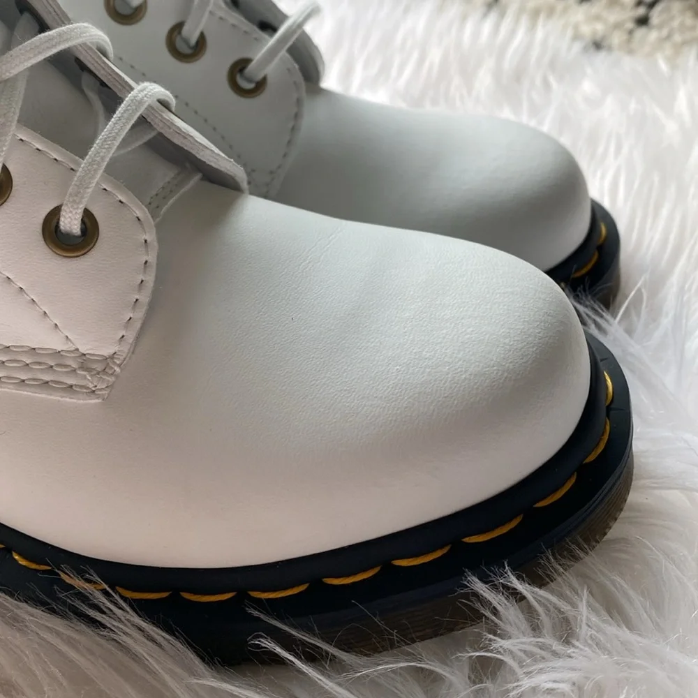 SALE!! DR MARTENS 1460 Vegan Combat Boots white black - Picture 5 of 9